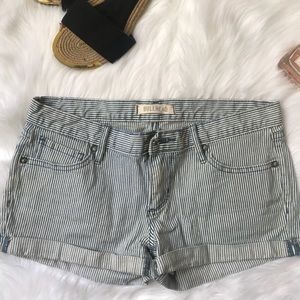 Bullhead shorts size 5
